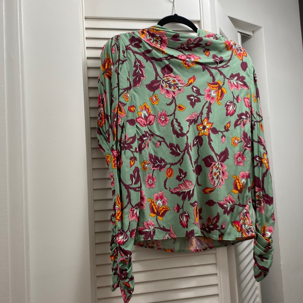 NWT Zara Women Floral Long-sleeve Blouse